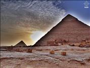 Egypt-Pyramids-of-Giza-Hdr-Ra2D