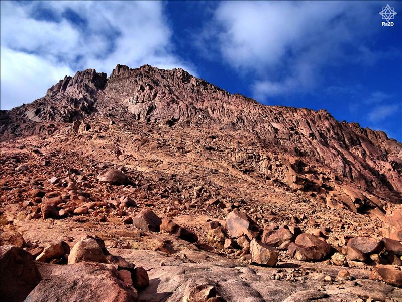 Egypt-Sinai-Mountain-Ra2D - Exclusive Wallpapers Page 45 of 73
Left click to see next one.
Right click to see previous one.
Double click to see full sized picture.